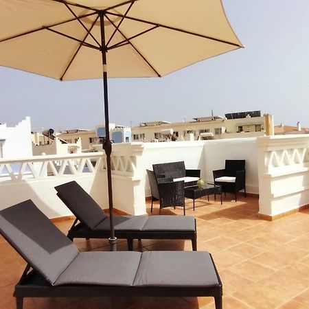 Casa Playa, Terraza Y Garaje Apartment Нерха Екстериор снимка