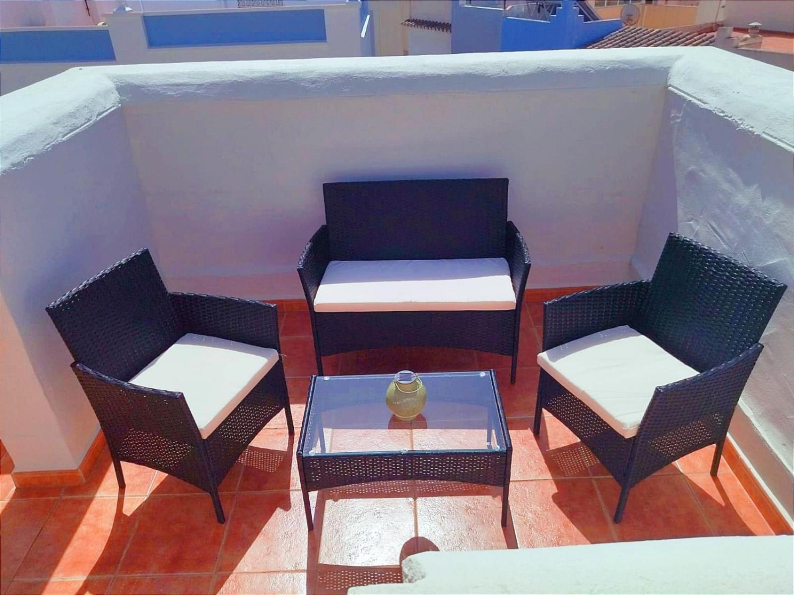 Casa Playa, Terraza Y Garaje Apartment Нерха Екстериор снимка