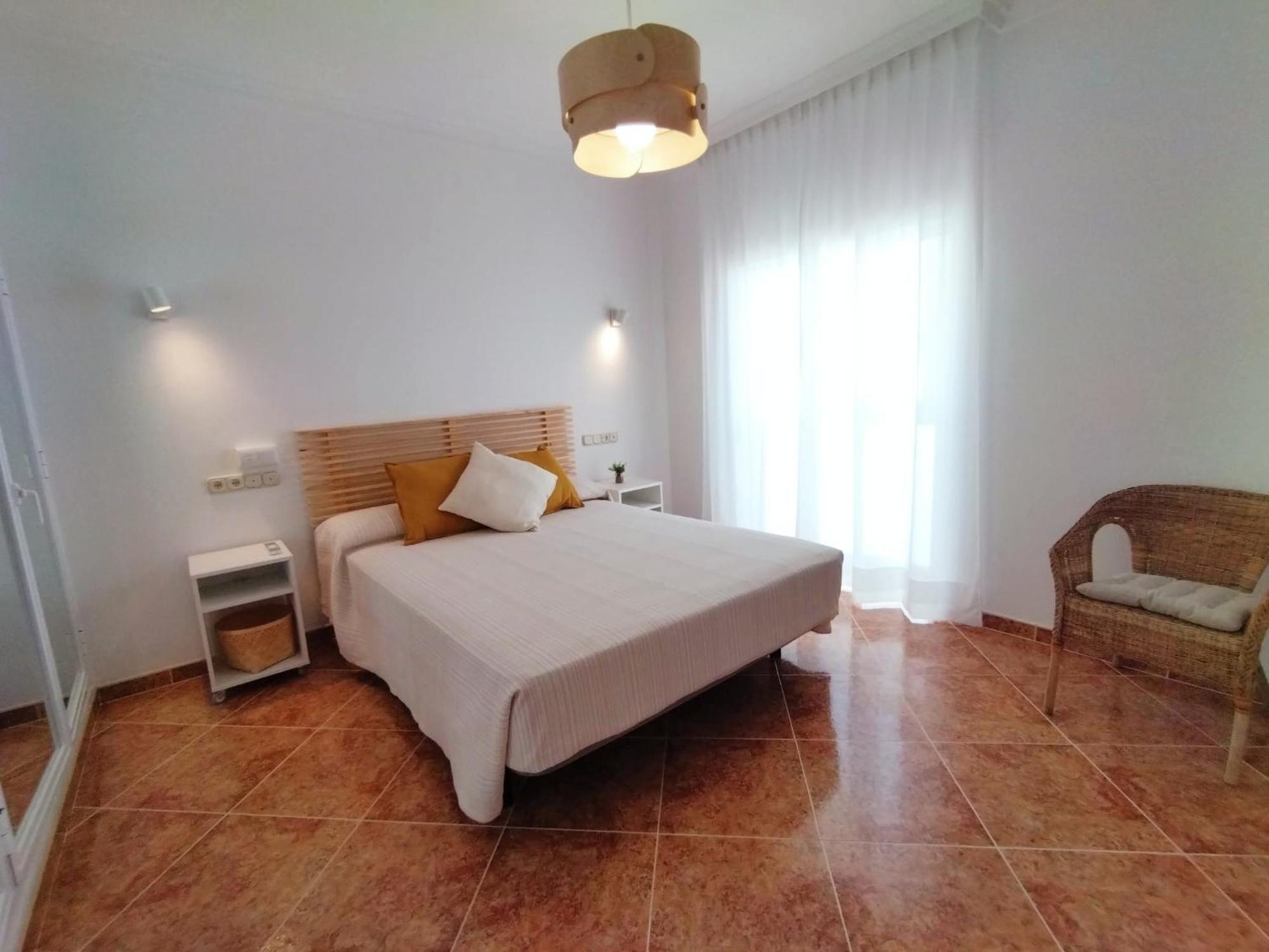 Casa Playa, Terraza Y Garaje Apartment Нерха Екстериор снимка
